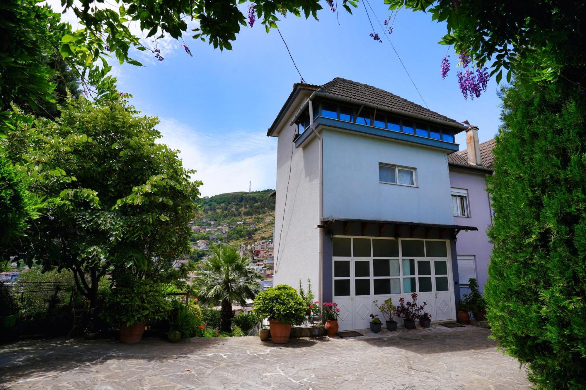 Gjirokastër Vila Banushi מראה חיצוני תמונה